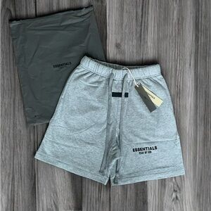 Essentials Oatmeal Grey Shorts (Small)